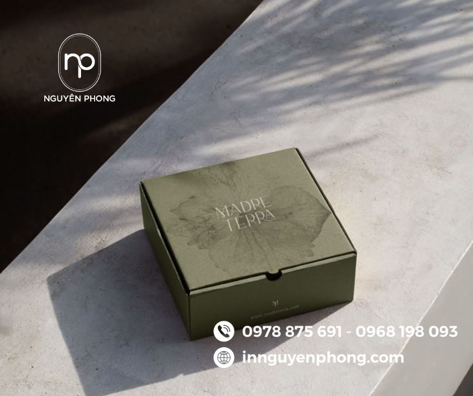 in-hop-giay-dung-tranh